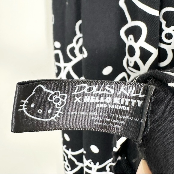 Hello Kitty Dolls Kill Shadow Dimension Pinafore Overall Mini Dress - Picture 6 of 13